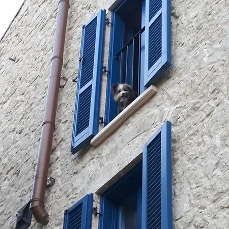 La Casa Dalle Finestre Blu