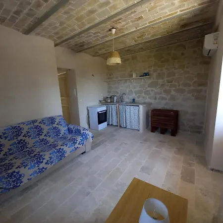 La Casa Dalle Finestre Blu 3* Abbateggio