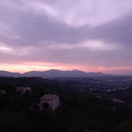 B&B La Casa Dalle Finestre Blu 아바테지오