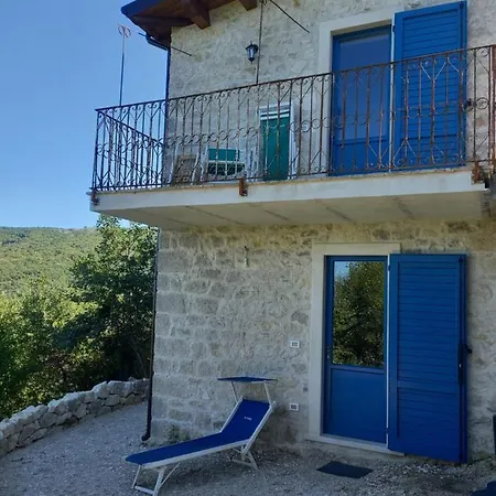 Bed & Breakfast La Casa Dalle Finestre Blu 3*