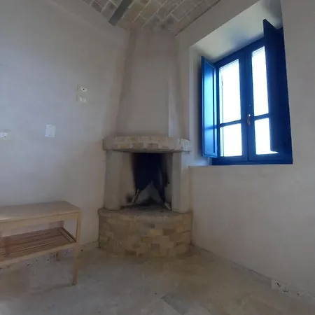 La Casa Dalle Finestre Blu Bed & Breakfast Abbateggio