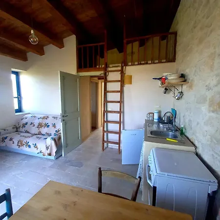 La Casa Dalle Finestre Blu Panzió Abbateggio
