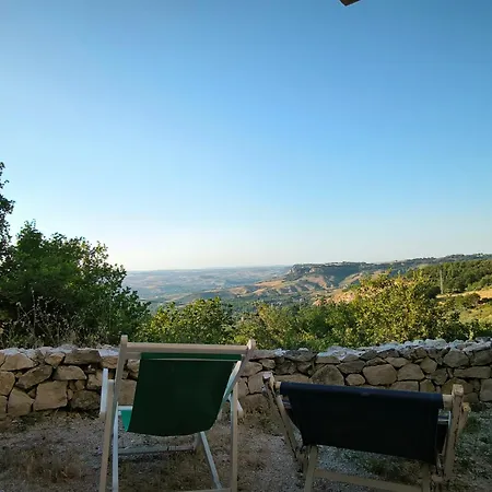 La Casa Dalle Finestre Blu *