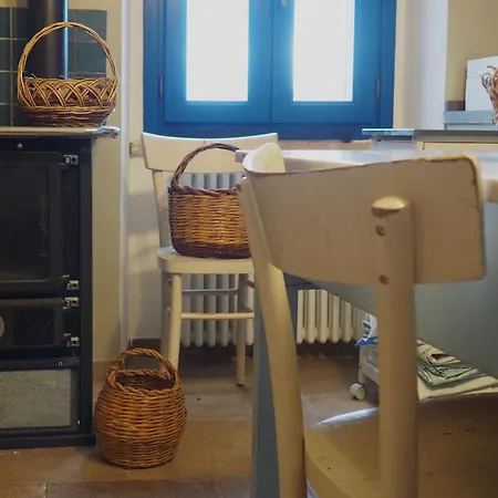 La Casa Dalle Finestre Blu Panzió *