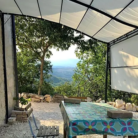 La Casa Dalle Finestre Blu Abbateggio