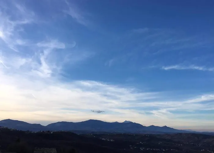 La Casa Dalle Finestre Blu Bed & Breakfast 3*