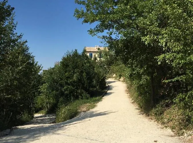 La Casa Dalle Finestre Blu Bed and Breakfast 3*