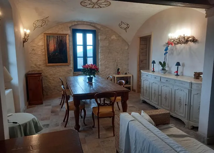 Bed and Breakfast La Casa Dalle Finestre Blu 3*