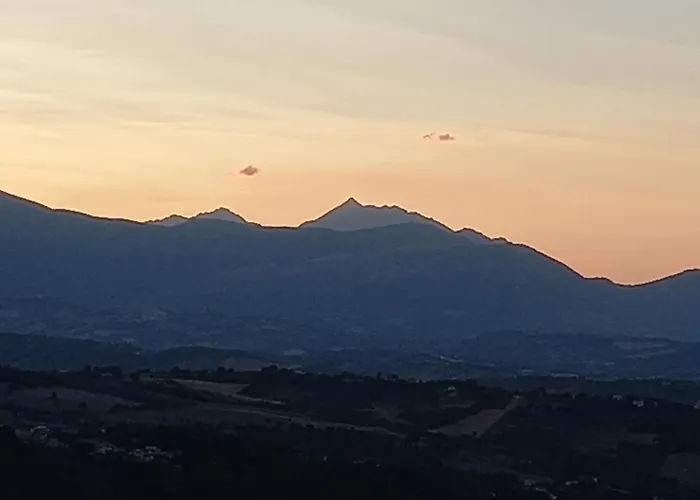 La Casa Dalle Finestre Blu Bed and Breakfast