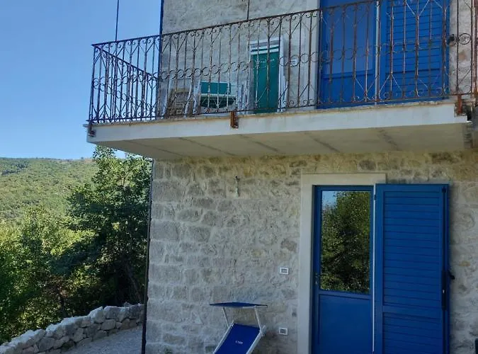 Bed and Breakfast La Casa Dalle Finestre Blu 3*