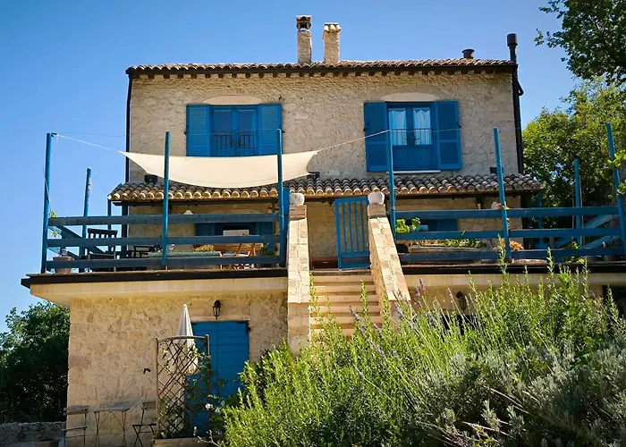 Bed & Breakfast La Casa Dalle Finestre Blu